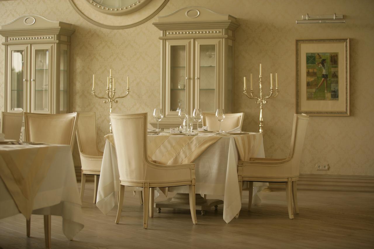 Superior Golf And Spa Resort Kharkov Luaran gambar