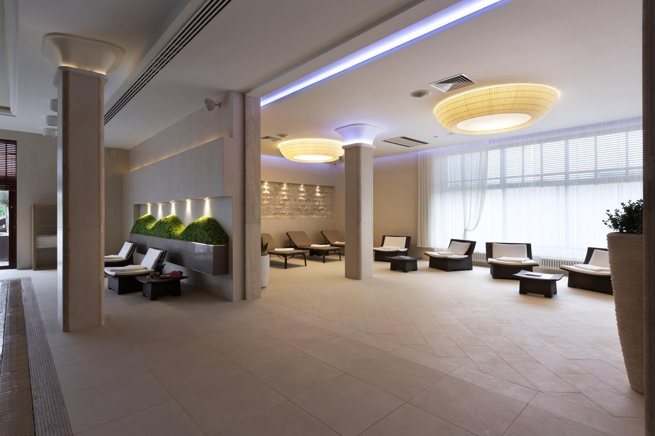 Superior Golf And Spa Resort Kharkov Luaran gambar